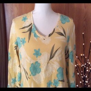 Jamaica Bay yellow flowered long sleeved t…